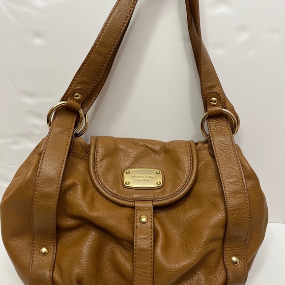 Michael Kors Leather Shoulder Handbag - Picture 1 of 11